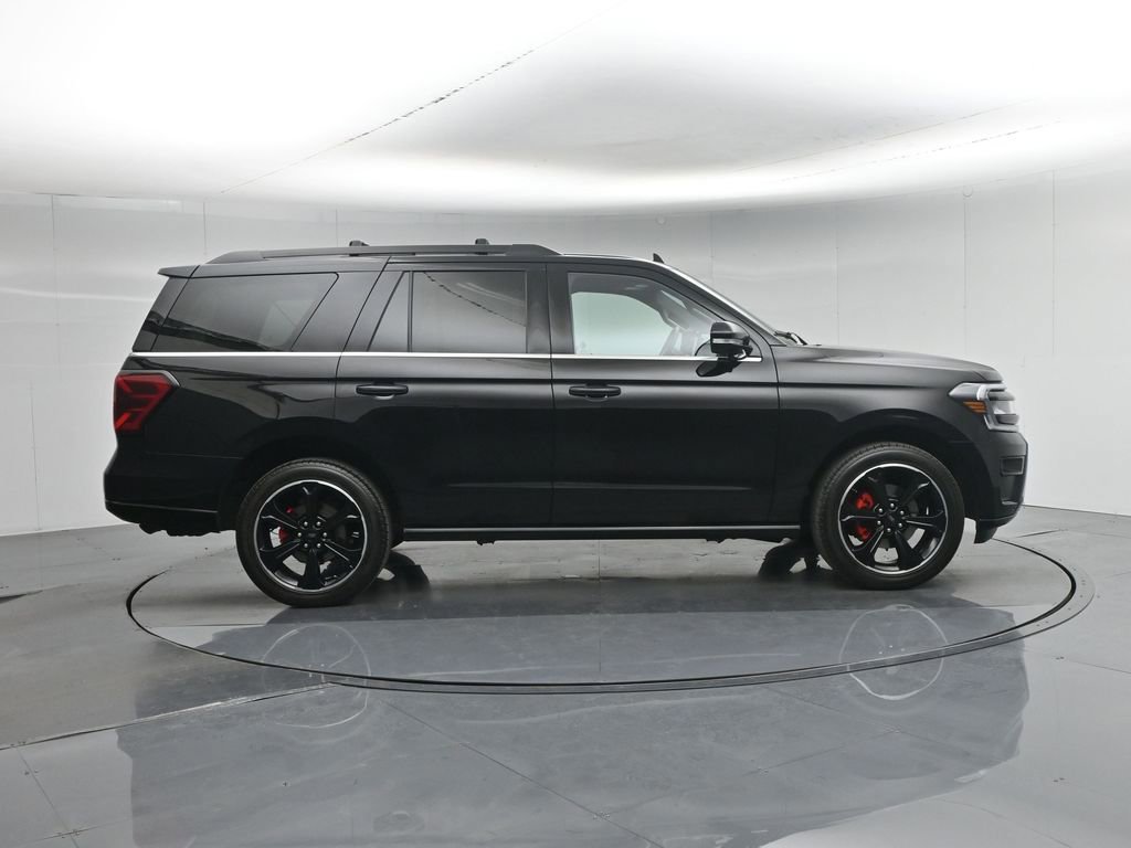Certified 2023 Ford Expedition Limited image 6