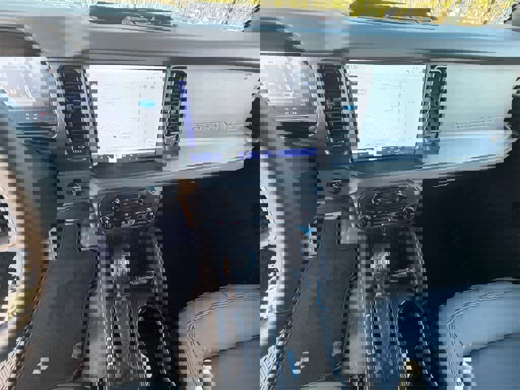 Certified 2024 Ford Bronco Black Diamond image 20