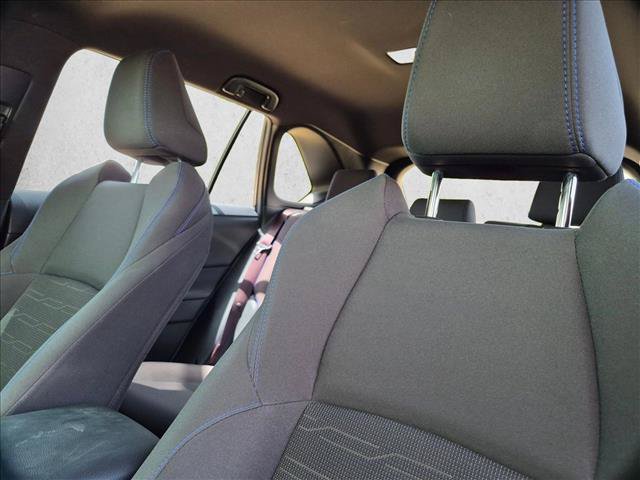 Used 2022 Toyota RAV4 SE AWD/4WD image 14
