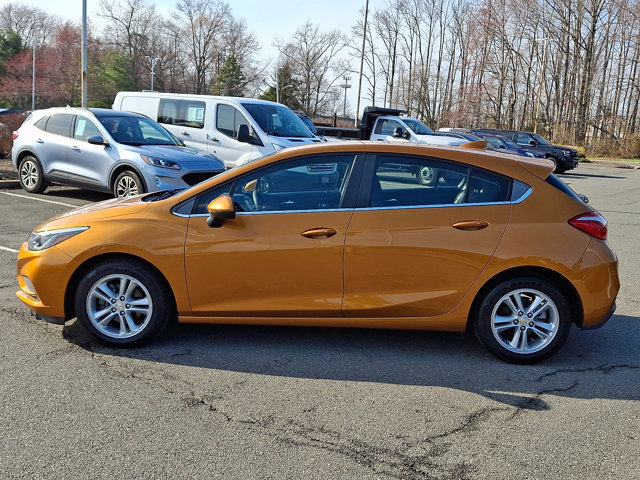 Used 2017 Chevrolet Cruze LT w/ Convenience Package image 9