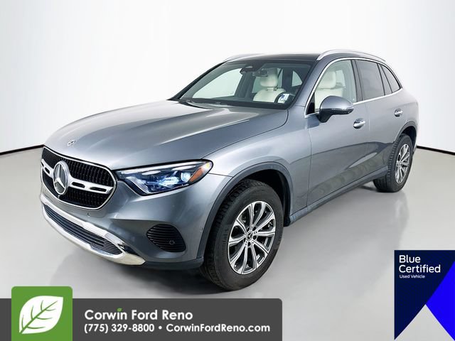 Used 2023 Mercedes-Benz GLC 300 4MATIC image 3