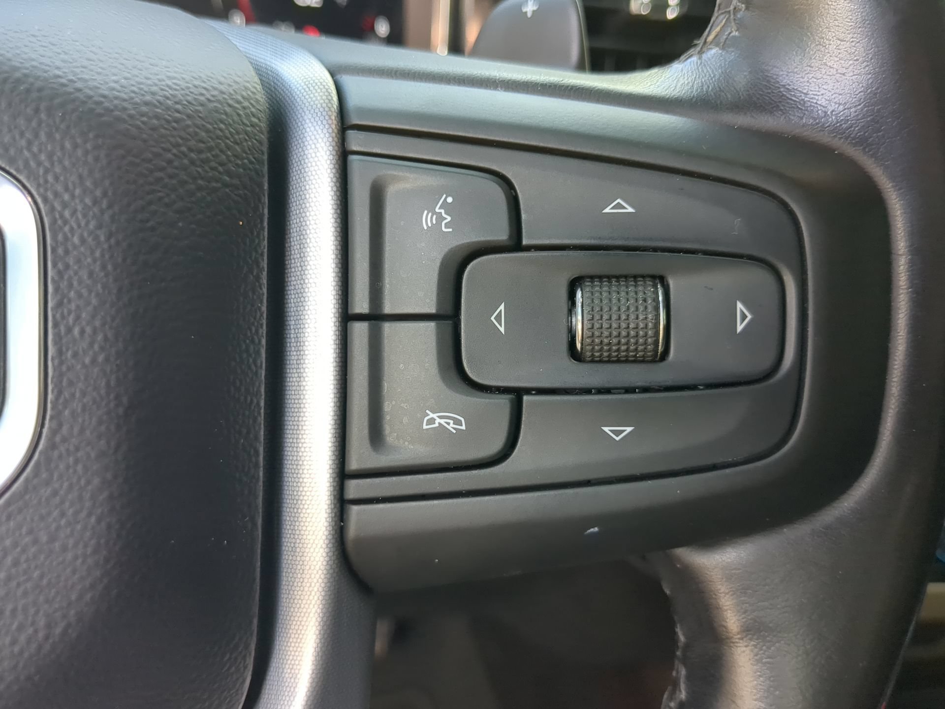 Used 2022 GMC Sierra 1500 SLT w/ SLT Premium Package AWD/4WD image 67