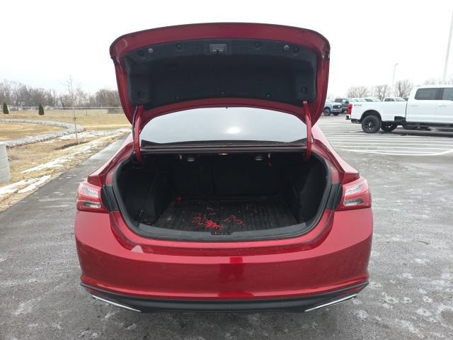 Used 2022 Chevrolet Malibu Premier image 10