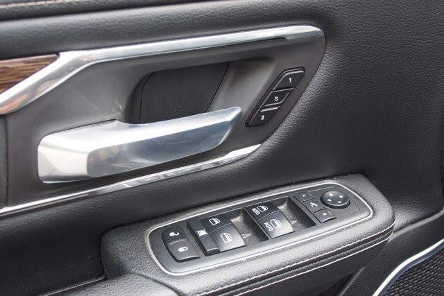 Used 2019 RAM 1500 Laramie AWD/4WD image 19