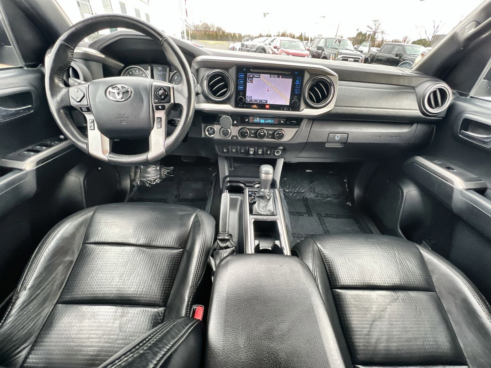 Used 2018 Toyota Tacoma Limited image 23