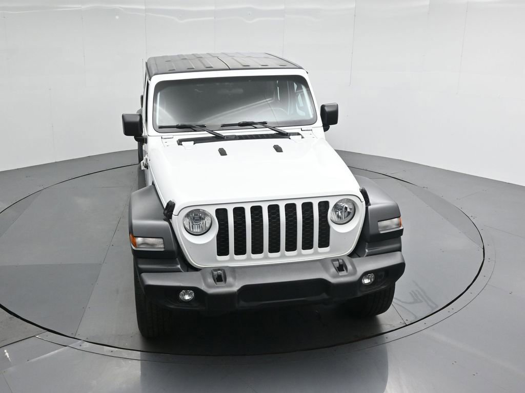 Used 2020 Jeep Gladiator Sport image 31