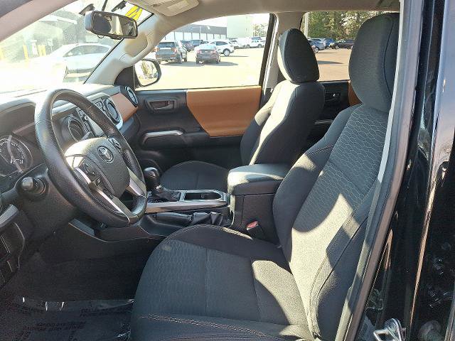 Used 2017 Toyota Tacoma SR5 image 13