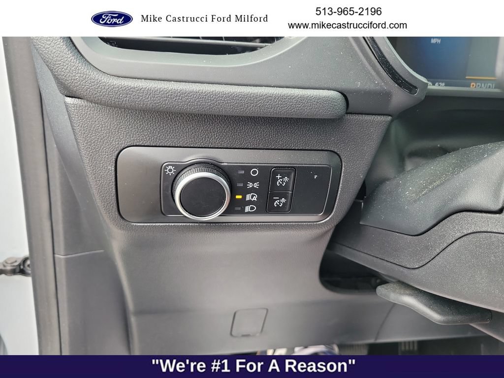 Certified 2025 Ford Escape ST-Line FWD image 23
