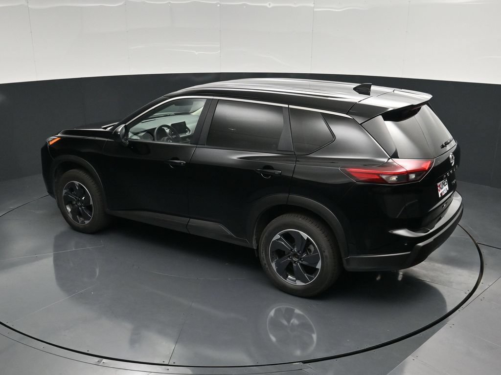 Used 2024 Nissan Rogue SV AWD/4WD image 41