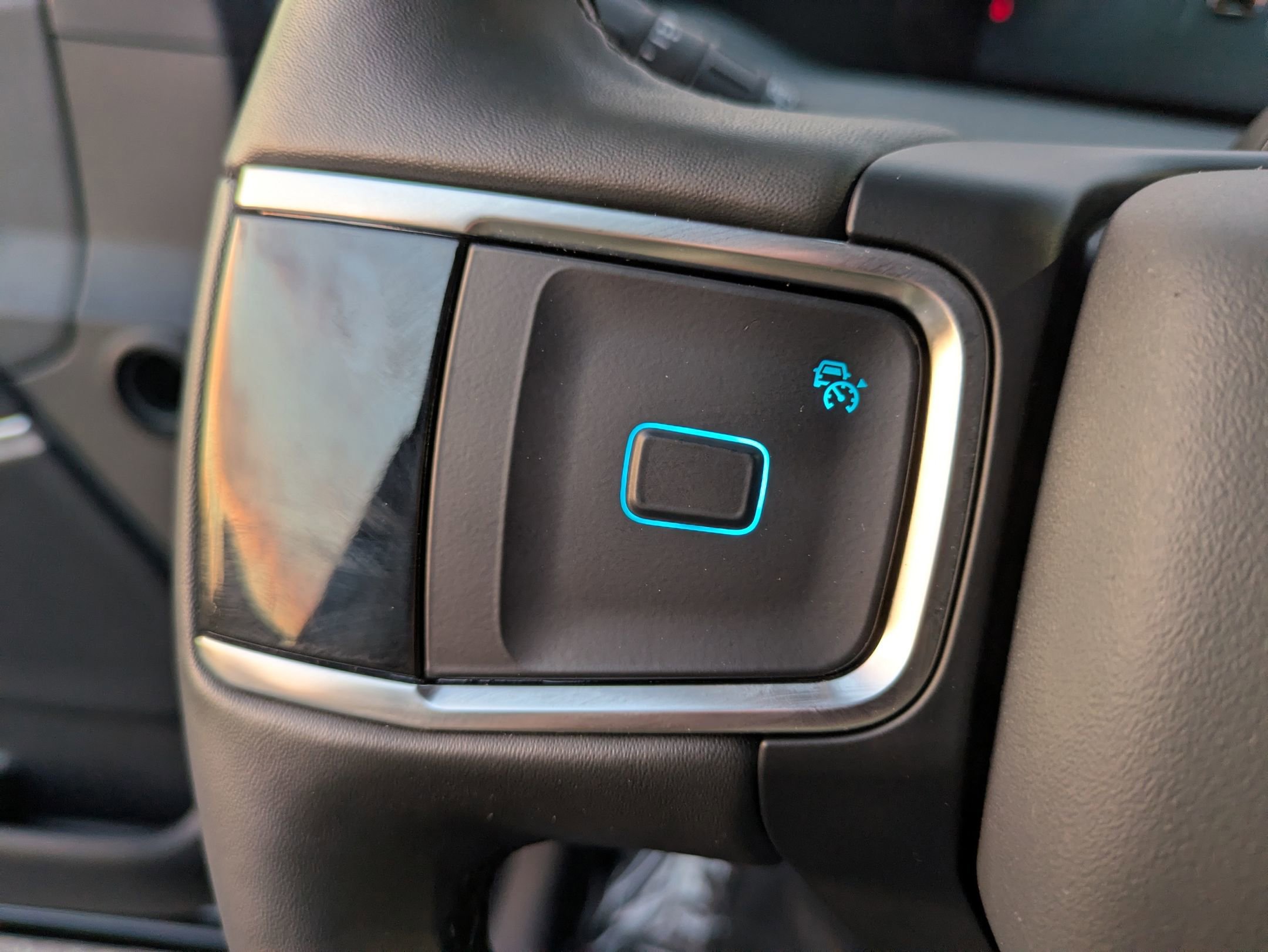 Certified 2025 Ford Expedition Active image 16