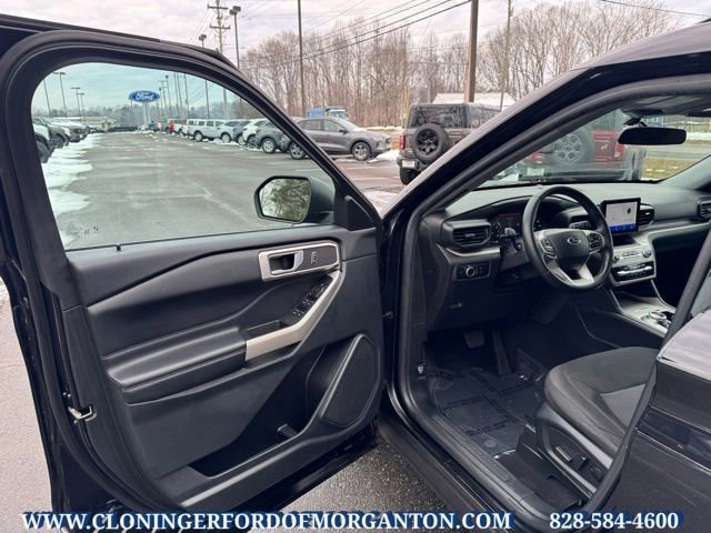 Certified 2023 Ford Explorer XLT image 16