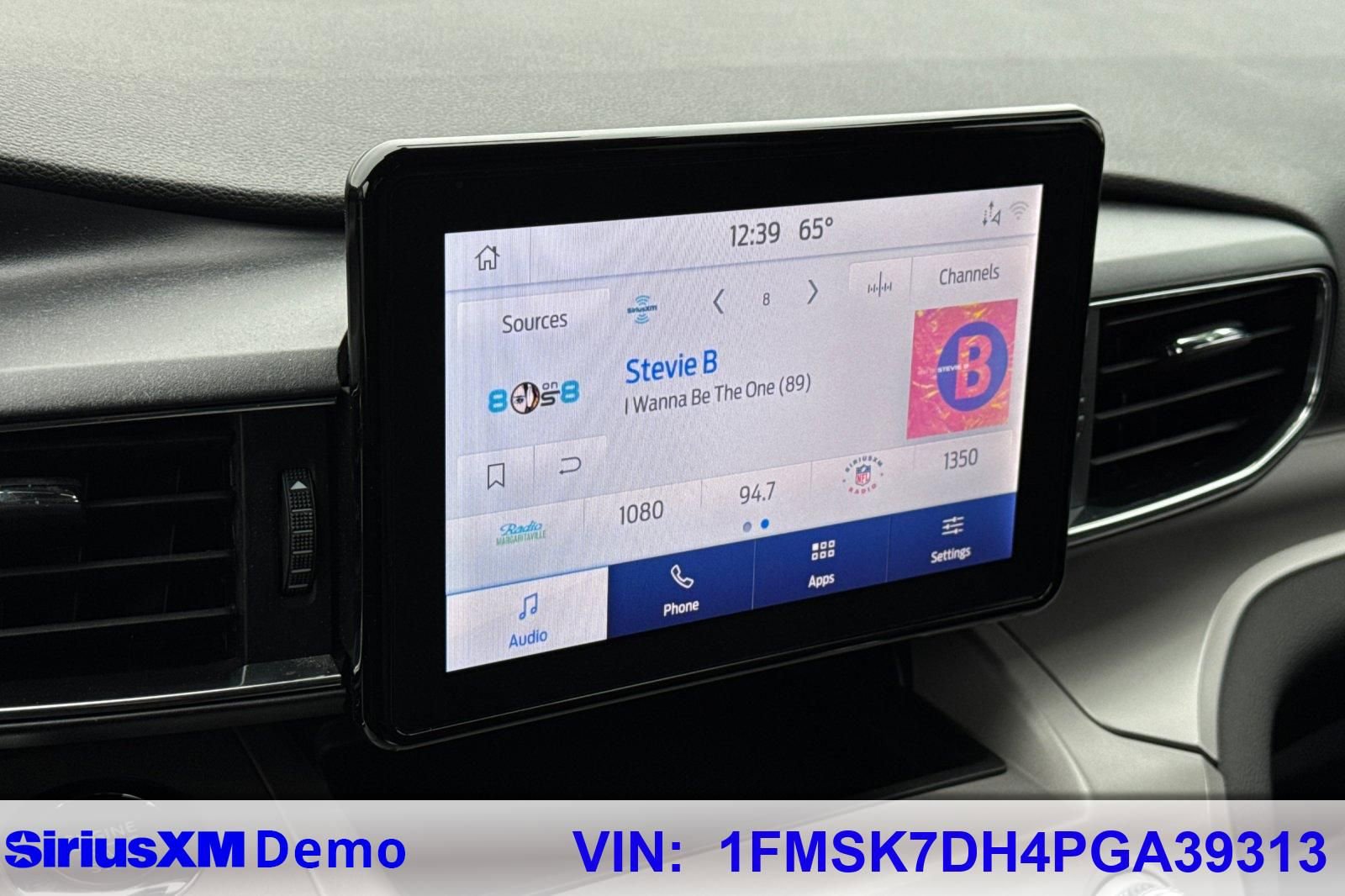 Certified 2023 Ford Explorer XLT w/ Equipment Group 202A image 34