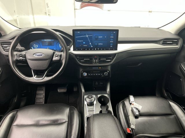 Certified 2024 Ford Escape Platinum AWD/4WD image 4
