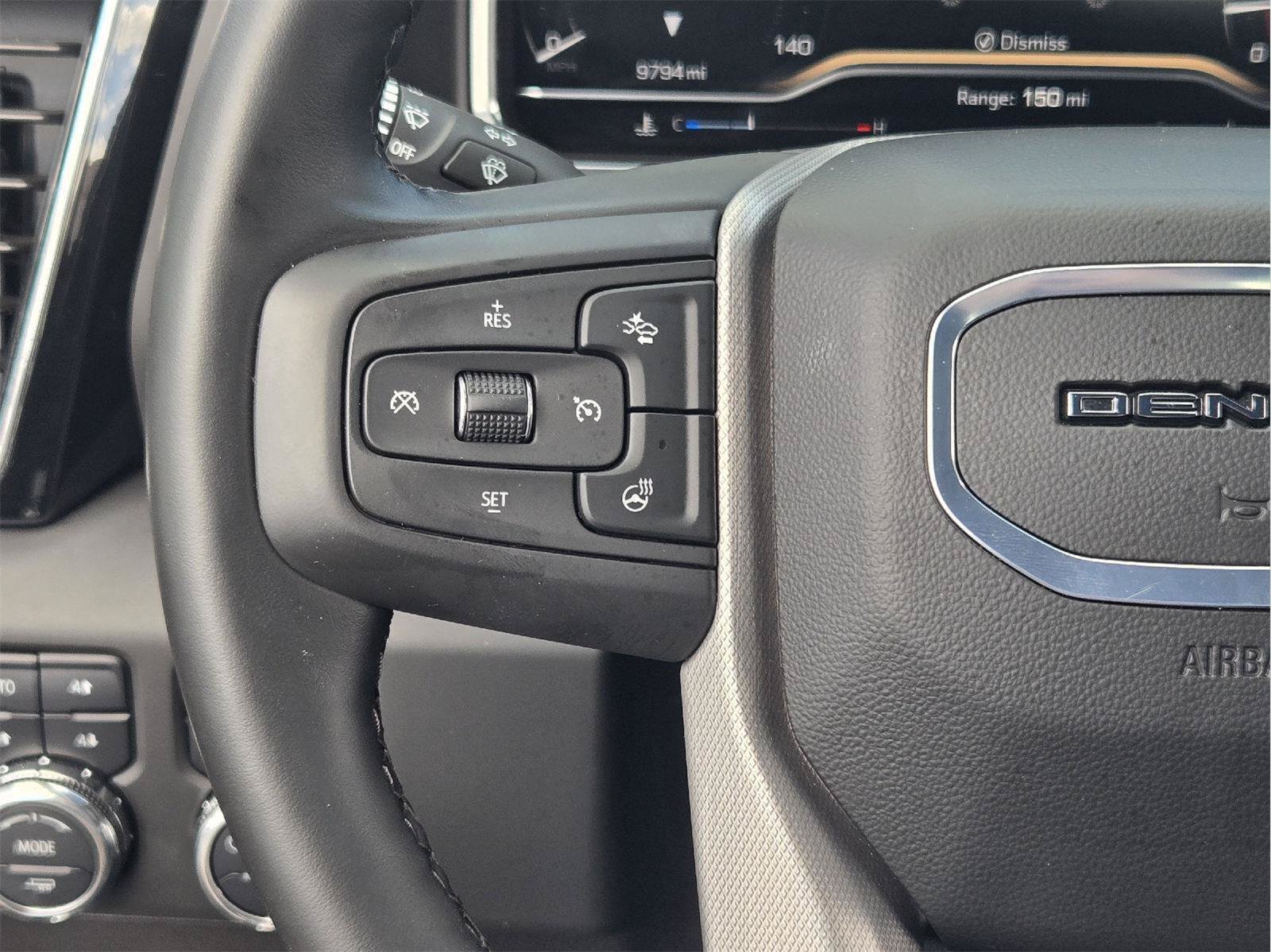 Used 2025 GMC Sierra 2500 Denali w/ Denali Reserve Package AWD/4WD image 27