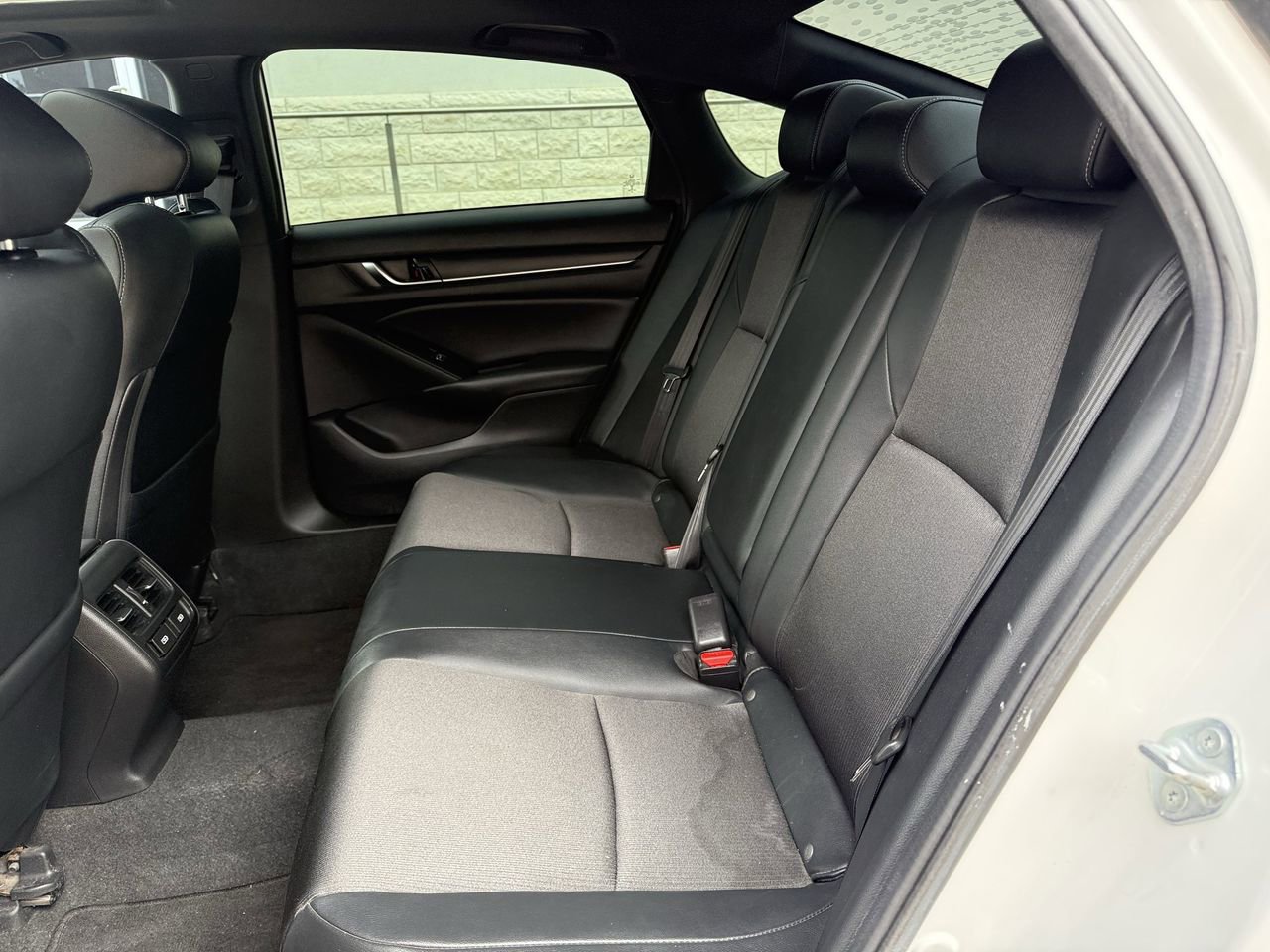 Used 2021 Honda Accord Sport image 28