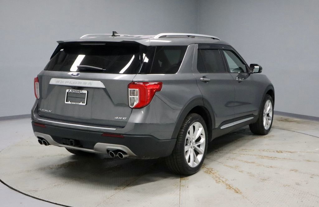 Certified 2022 Ford Explorer Platinum w/ Equipment Group 601A image 5