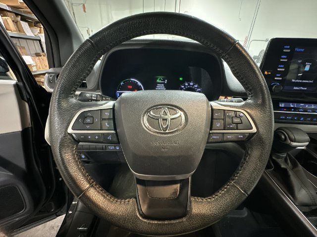 Used 2022 Toyota Sienna XLE FWD image 15