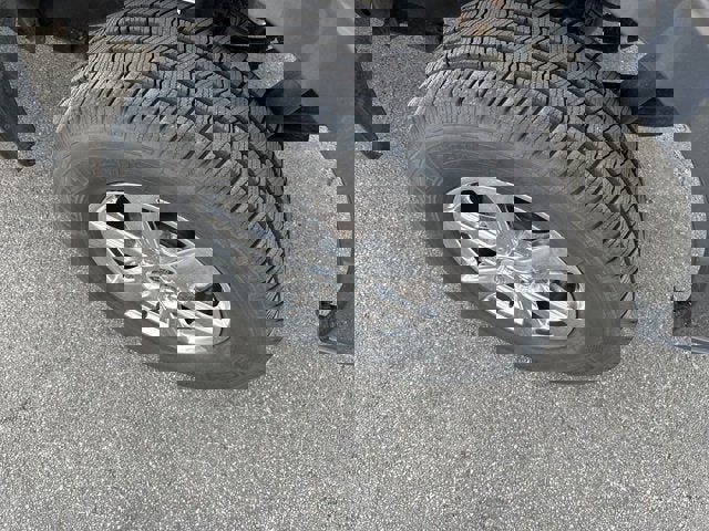 Certified 2019 Ford F150 XLT w/ Equipment Group 302A Luxury image 19