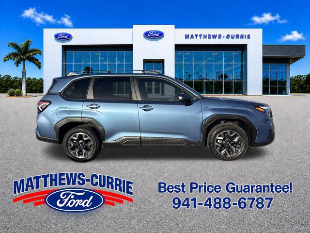 Used 2025 Subaru Forester Premium AWD/4WD image 3