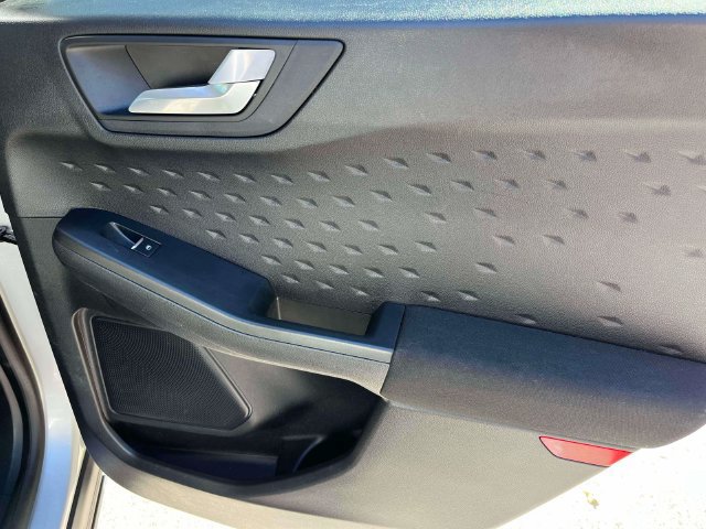 Certified 2020 Ford Escape SE AWD/4WD image 20