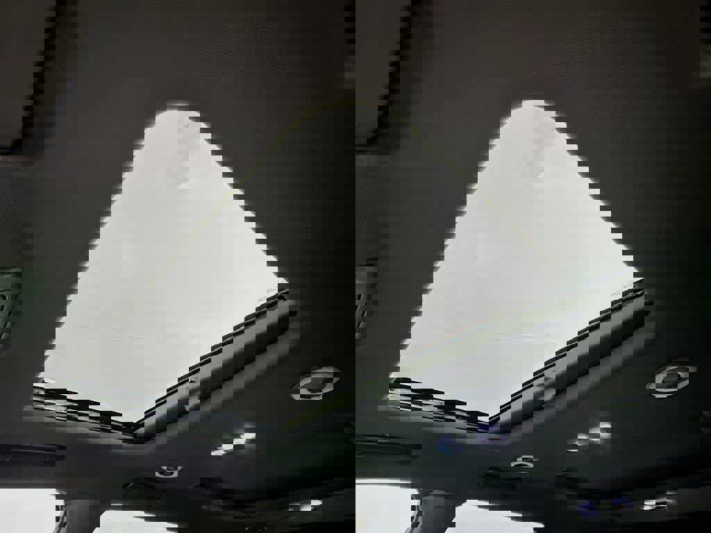 Used 2023 Buick Enclave Essence w/ Experience Buick Package image 30