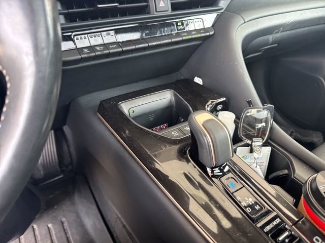 Used 2024 Toyota Crown Platinum image 9