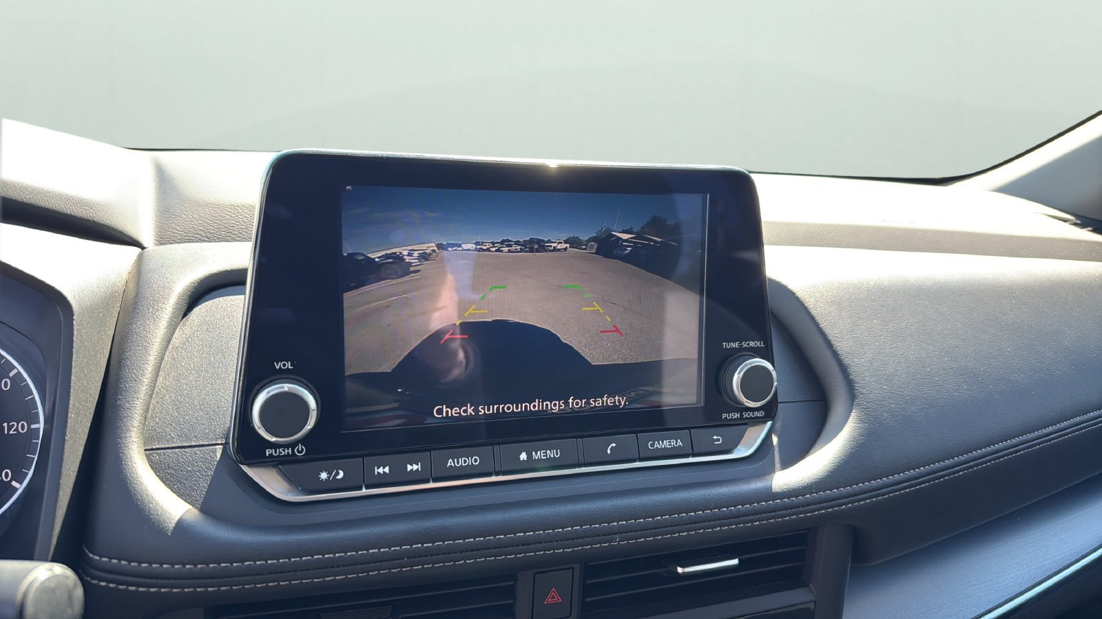 Used 2026 Nissan Rogue SV FWD image 15