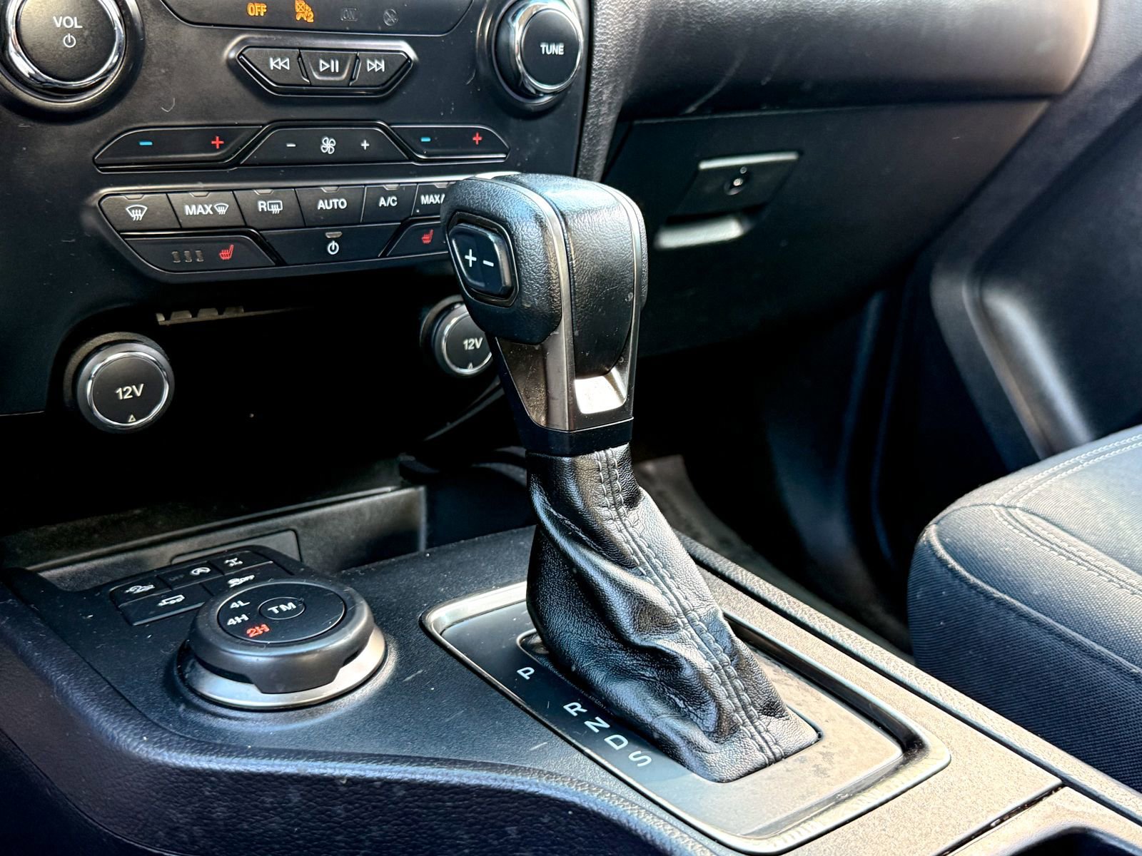 Certified 2020 Ford Ranger XLT w/ Equipment Group 302A Luxury image 28