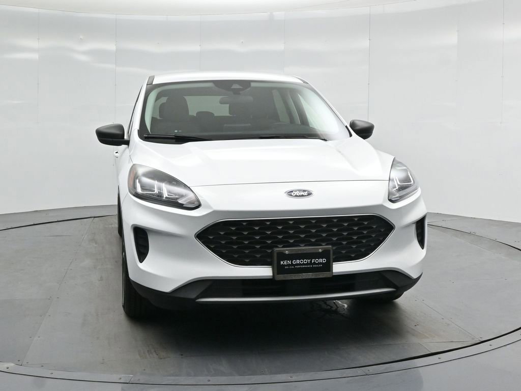 Certified 2022 Ford Escape SE image 6