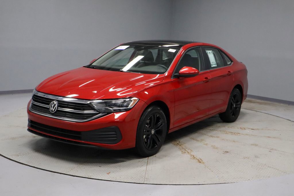Used 2023 Volkswagen Jetta SE w/ Panoramic Sunroof Package FWD image 7