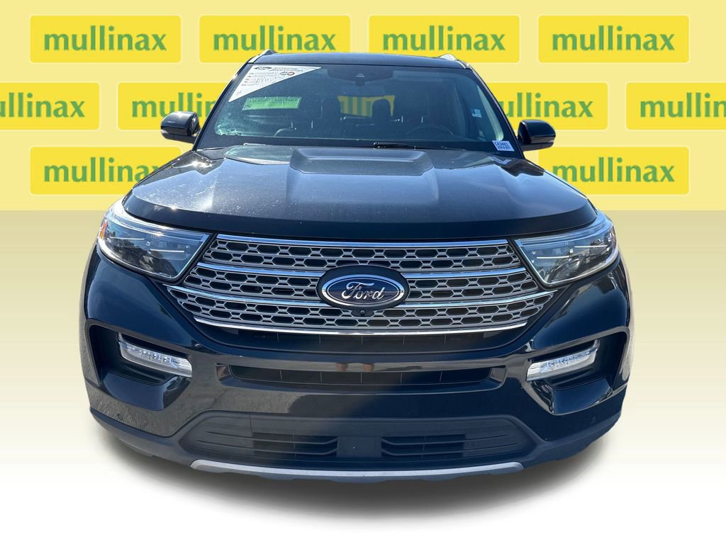 Certified 2022 Ford Explorer Limited w/ Equipment Group 301A image 6