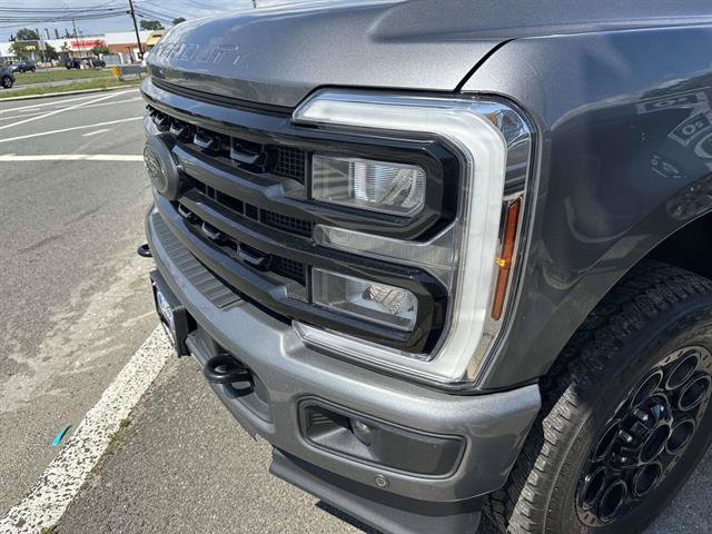 Certified 2024 Ford F350 Lariat w/ Lariat Ultimate Package AWD/4WD image 5