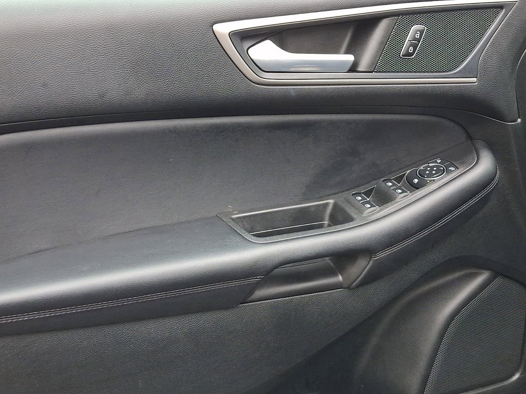 Certified 2023 Ford Edge SEL AWD/4WD image 13