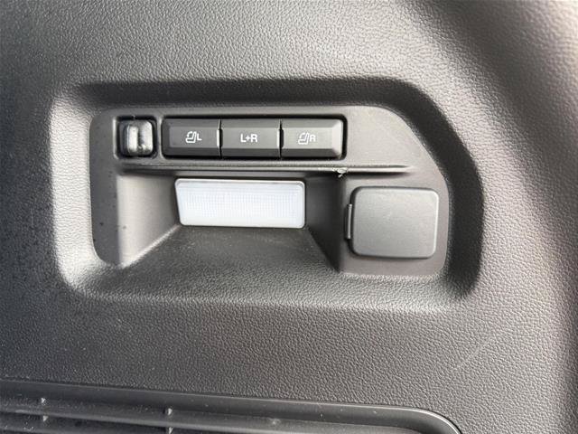 Certified 2023 Ford Explorer Limited w/ Equipment Group 301A AWD/4WD image 19