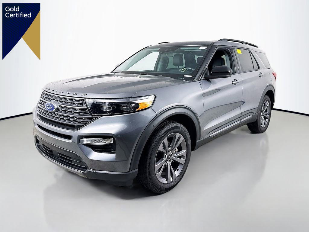 Certified 2023 Ford Explorer XLT w/ Equipment Group 202A