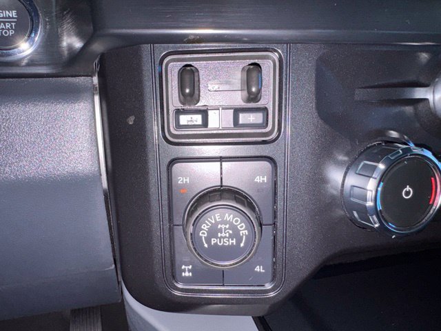 Certified 2025 Ford F250 Lariat w/ Tremor Off-Road Package AWD/4WD image 22
