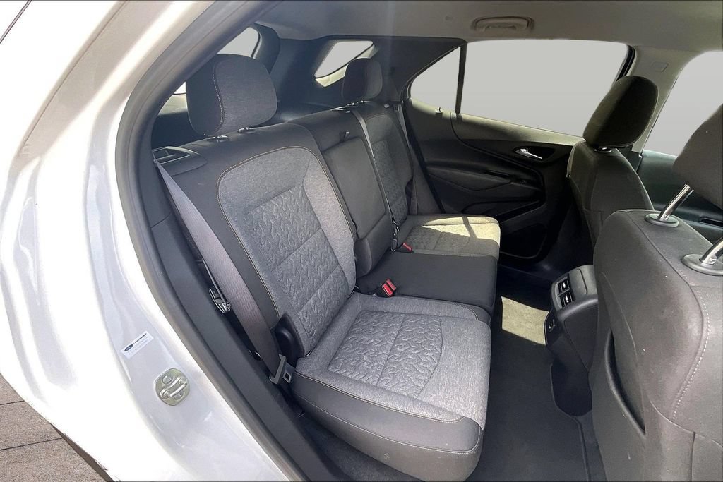 Used 2024 Chevrolet Equinox LT FWD image 27