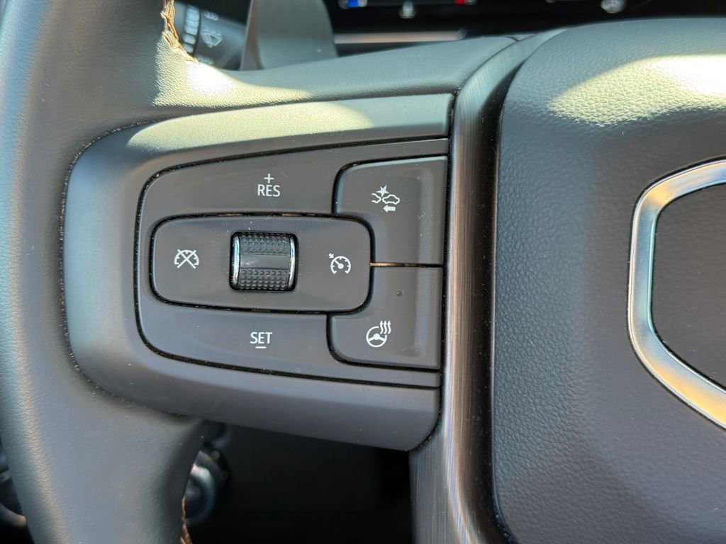 Used 2024 GMC Sierra 1500 AT4 w/ Technology Package image 17