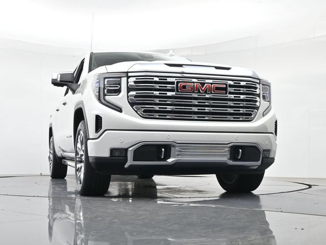 Used 2023 GMC Sierra 1500 Denali w/ Denali Reserve Package AWD/4WD image 45
