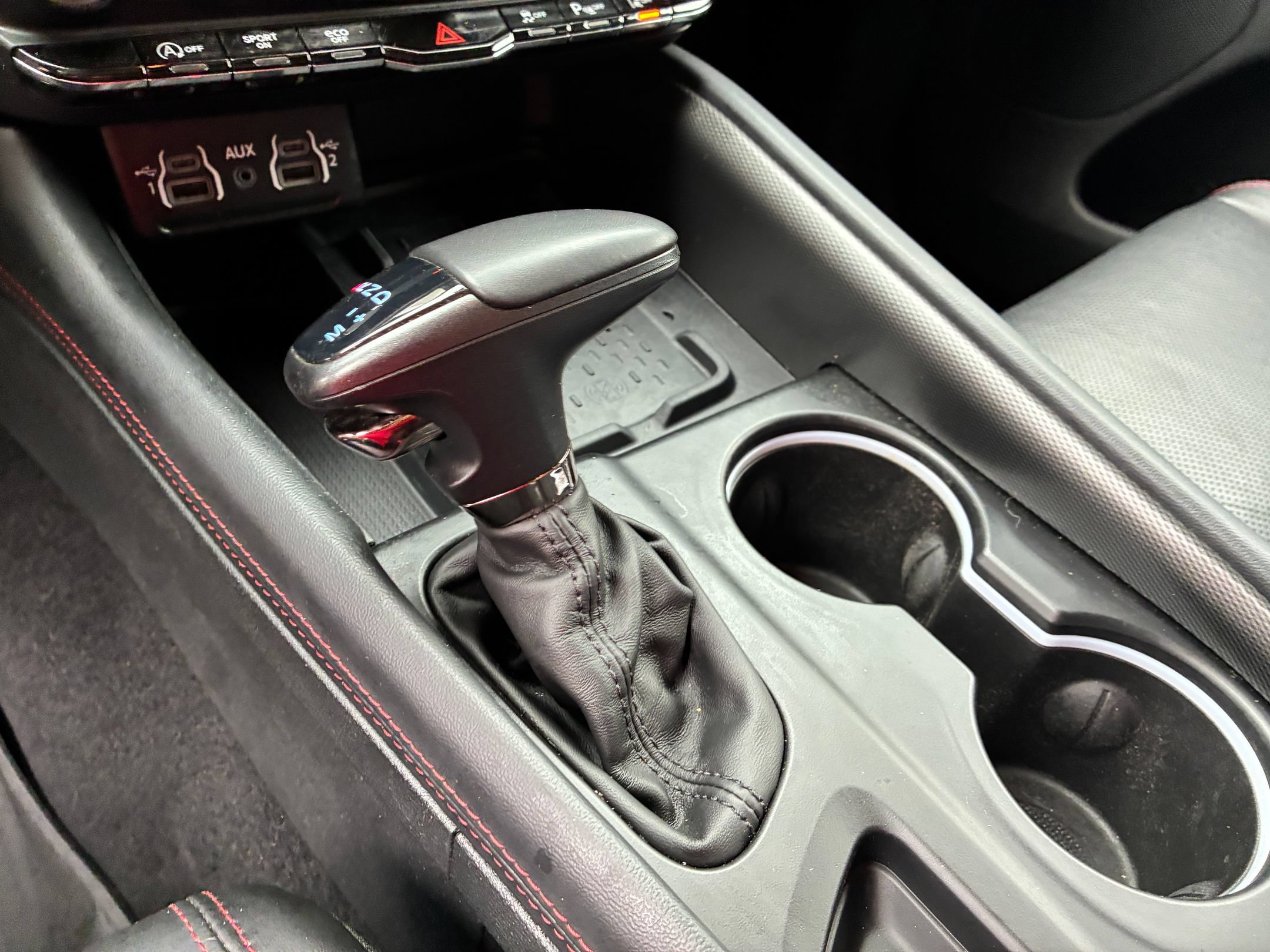 Used 2025 Dodge Durango GT AWD/4WD image 22