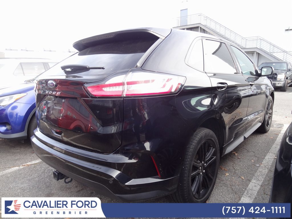 Certified 2022 Ford Edge ST-Line w/ Class II Trailer Tow Package image 2