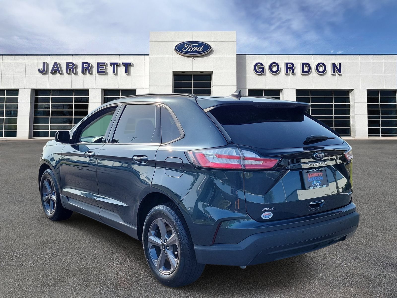 Certified 2023 Ford Edge SEL w/ Sport Appearance Package AWD/4WD image 3