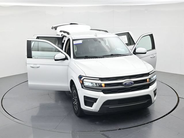 Certified 2024 Ford Expedition XLT RWD image 52