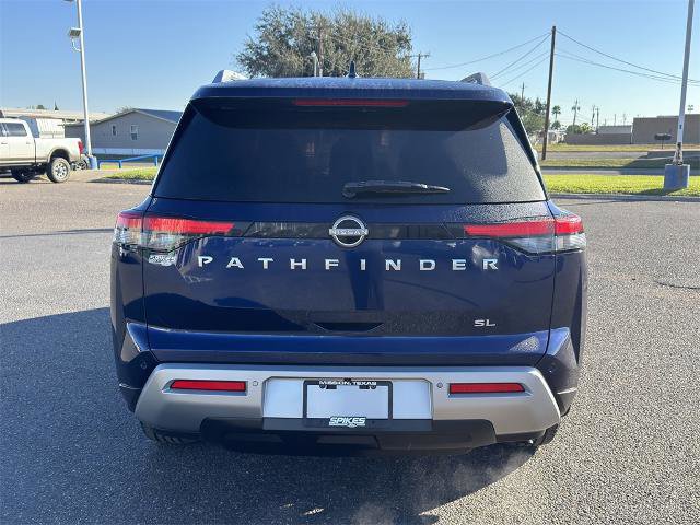 Used 2022 Nissan Pathfinder SL w/ SL Premium Package image 4
