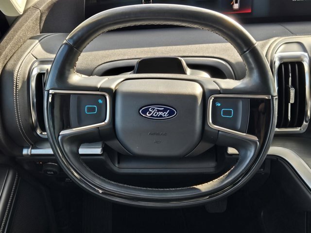 Certified 2025 Ford Expedition Max Platinum AWD/4WD image 14