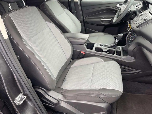 Certified 2017 Ford Escape SE w/ SE Cold Weather Package image 21