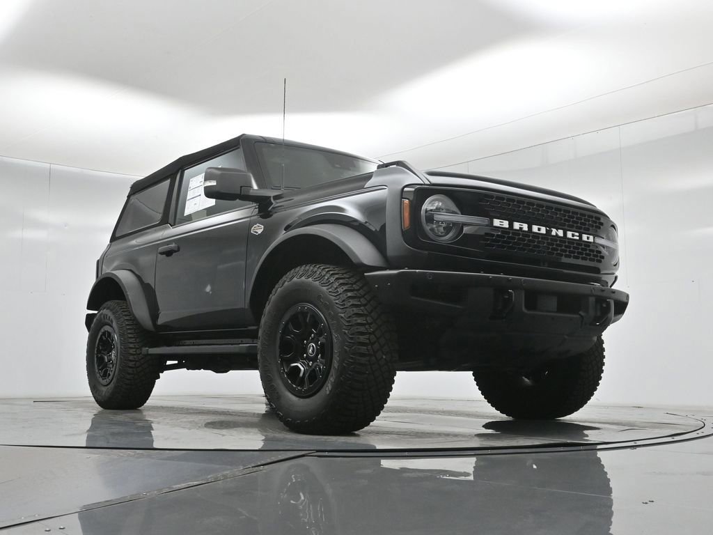 Certified 2022 Ford Bronco Wildtrak AWD/4WD image 5