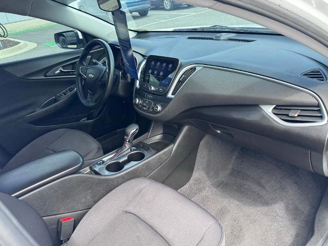 Used 2024 Chevrolet Malibu RS image 21