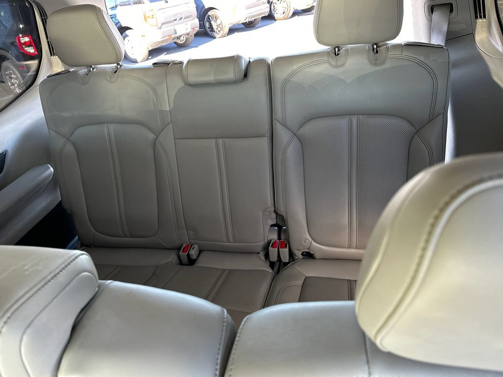 Used 2022 Jeep Wagoneer Series II RWD image 20