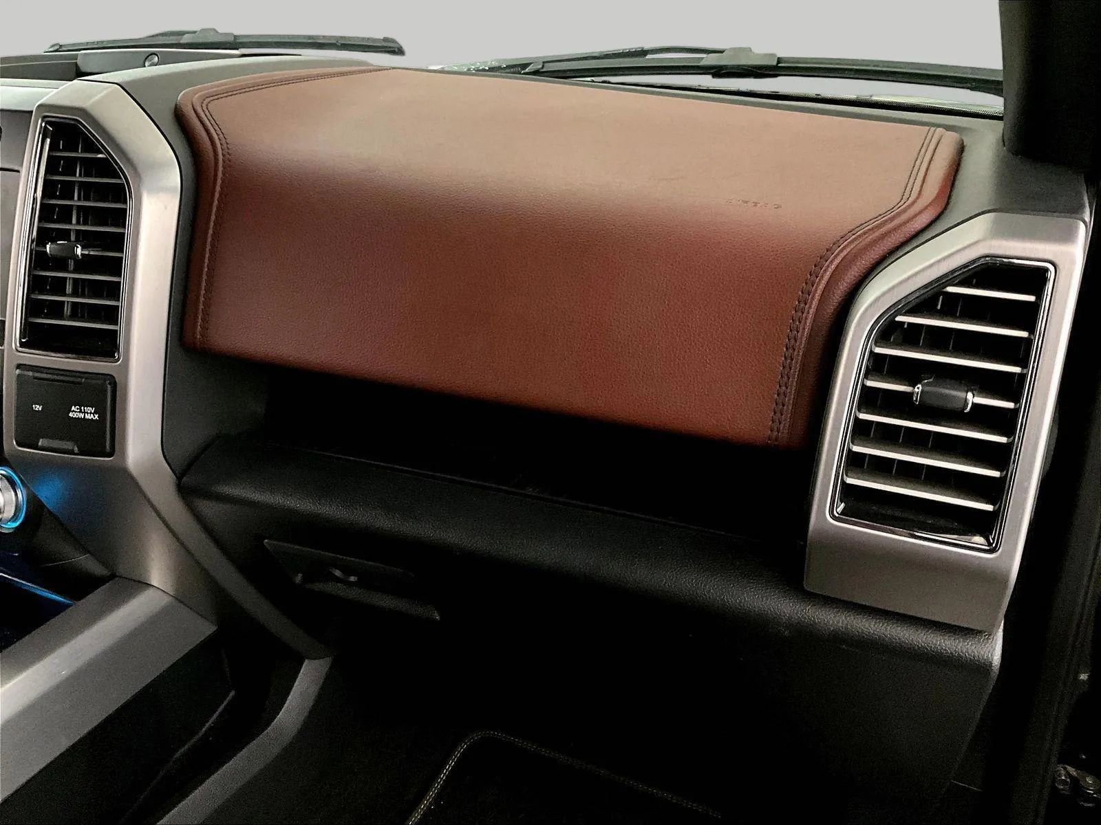 Certified 2019 Ford F150 Platinum w/ Equipment Group 701A Luxury image 15